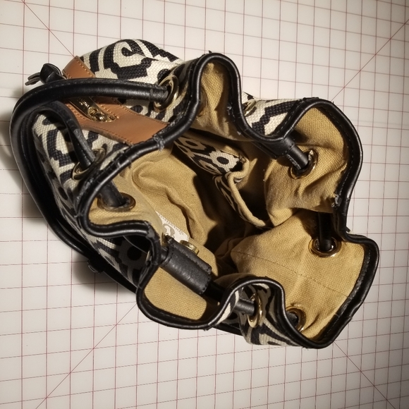 Spartina 449 "Pender" Color Block Drawstring Tote - Picture 6 of 16